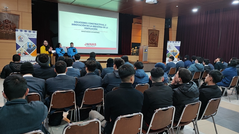 Visita de empresa Chileno-Noruega Jonás a nuestro Área Técnico Profesional