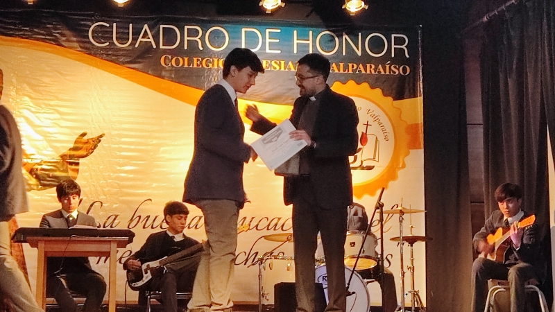 Celebramos la Excelencia Pastoral: Entrega de Premios Domingo Savio en el Colegio Salesiano Valparaíso