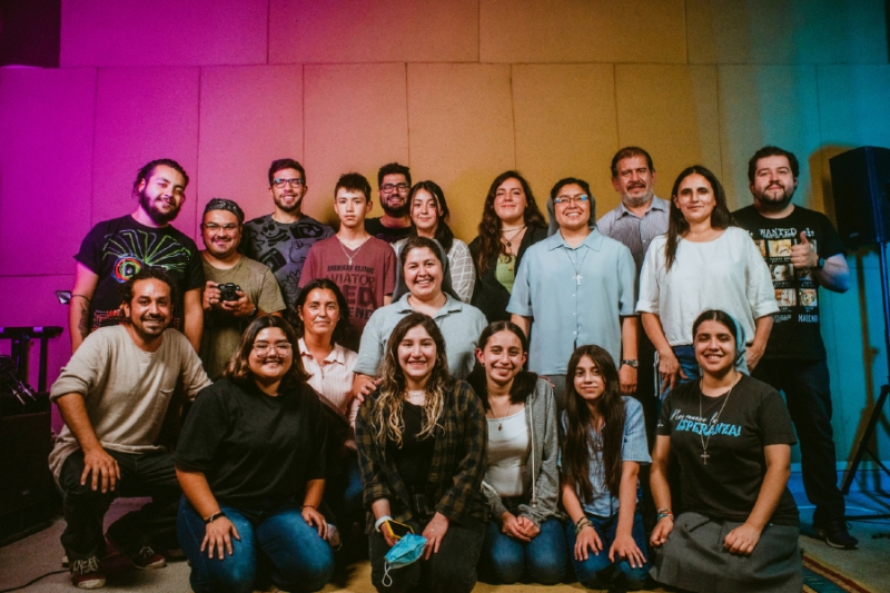 Hijas de María Auxiliadora graban himno en Estudio Multimedial Caetera Tolle