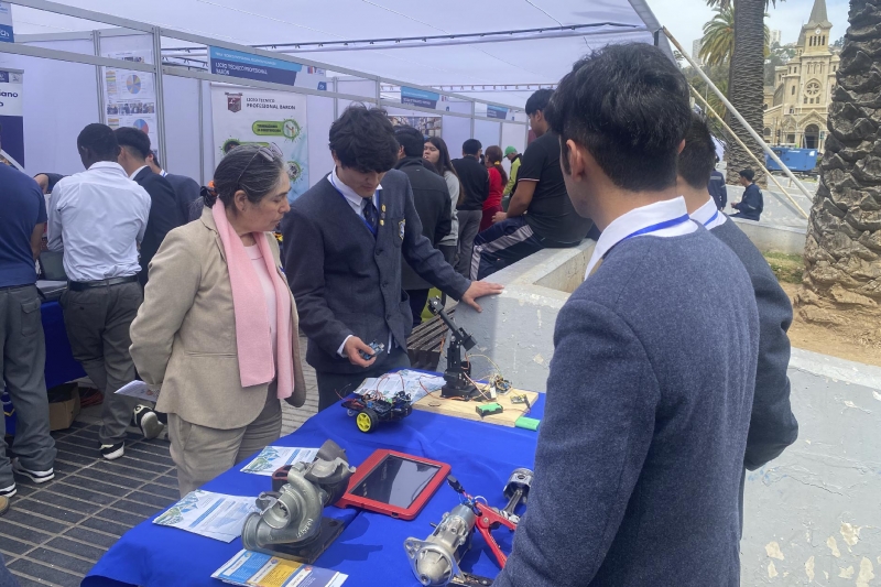 Destacada participación del Colegio Salesiano Valparaíso en la Feria Técnico Profesional