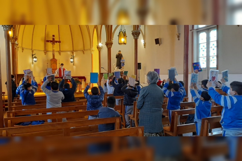 Entrega de Carnet Infancia Misionera