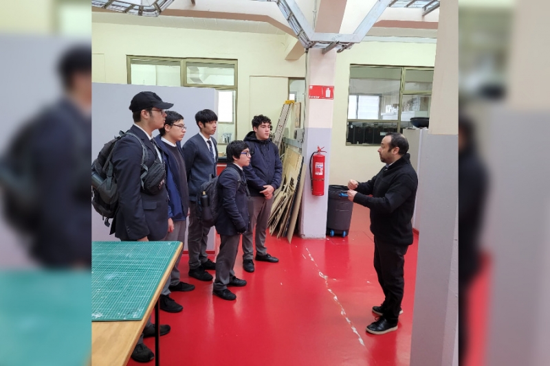 ACLE de Diseño Industrial visita Ingeniería en Diseño de Productos de la USM